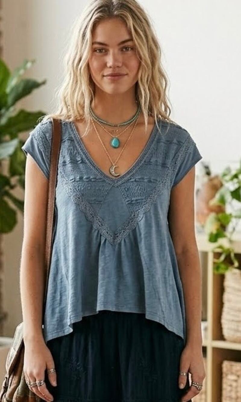 Free People Abigail Oversized Lace V-Neck Hi-Low Cap sleeve Blouse X-Small